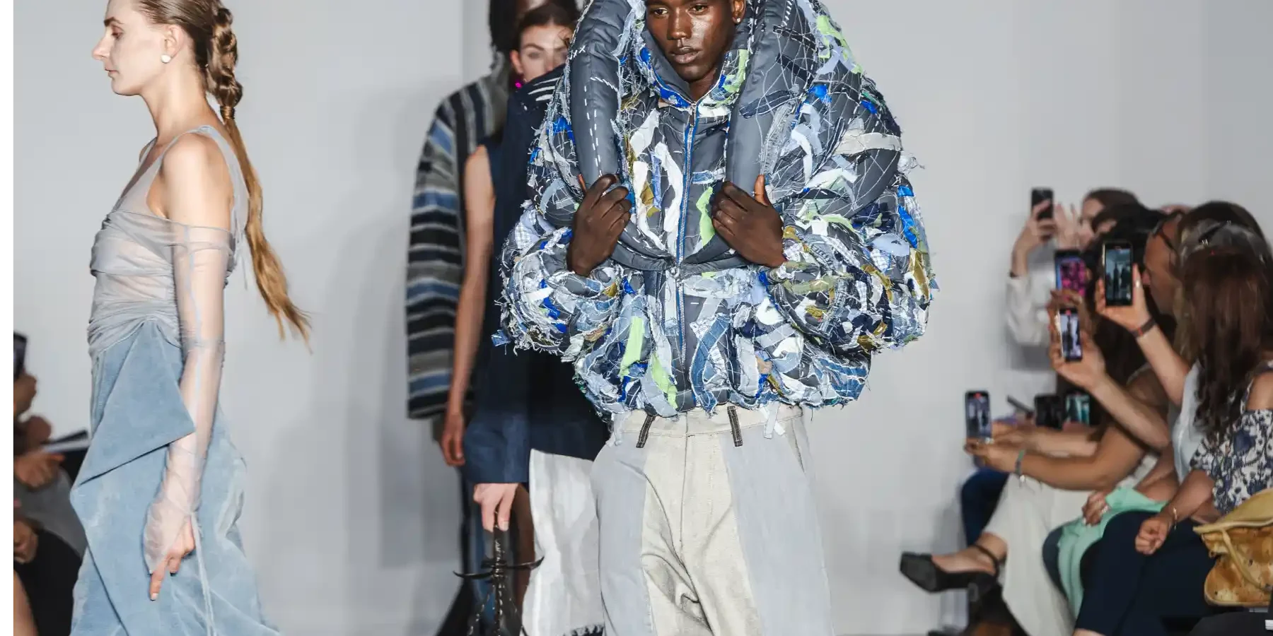 featured-news-designmoda modeli che sfilano